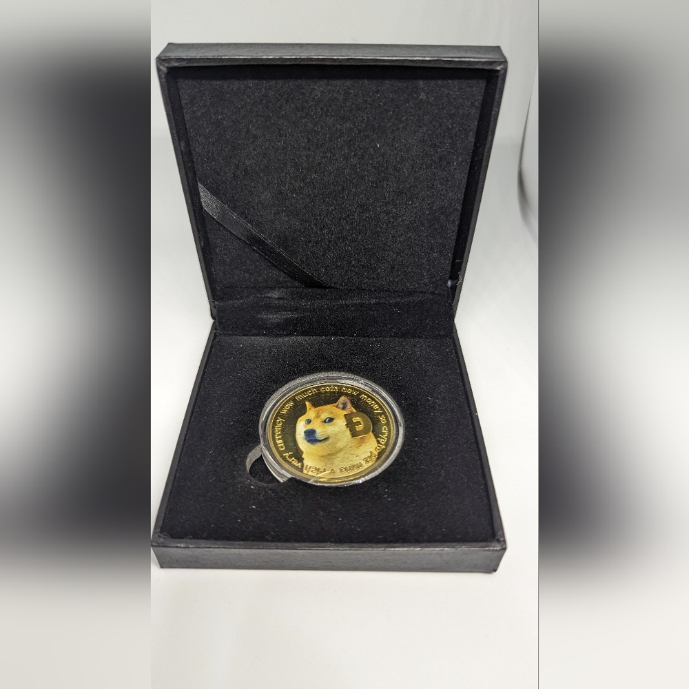 Doge to the moon coin Bitcoin